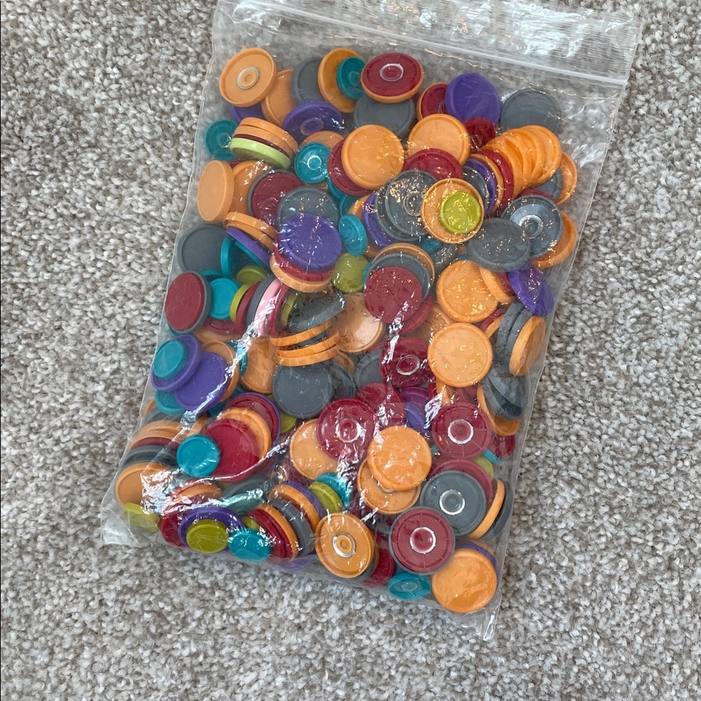 Assorted Vial Caps - Picture 3 of 3